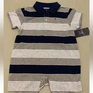 Tommy Hilfiger Romper shortall Boys 12m Grey Blue New Outfit Preppy Ivy League